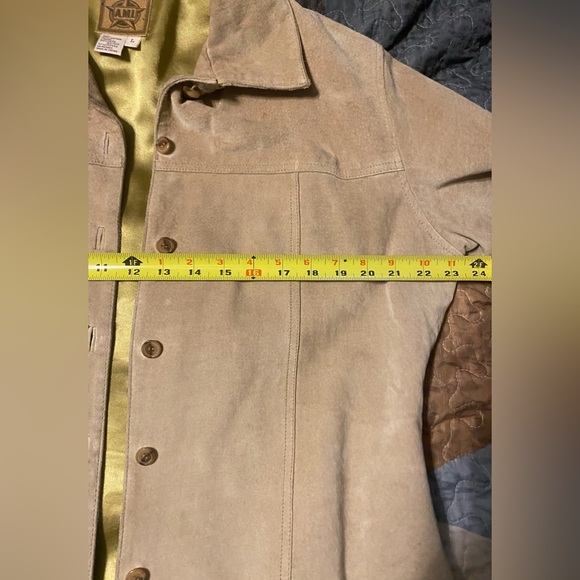 Vintage A.M.I. Women’s Leather Jacket, Large - Picture 6 of 7